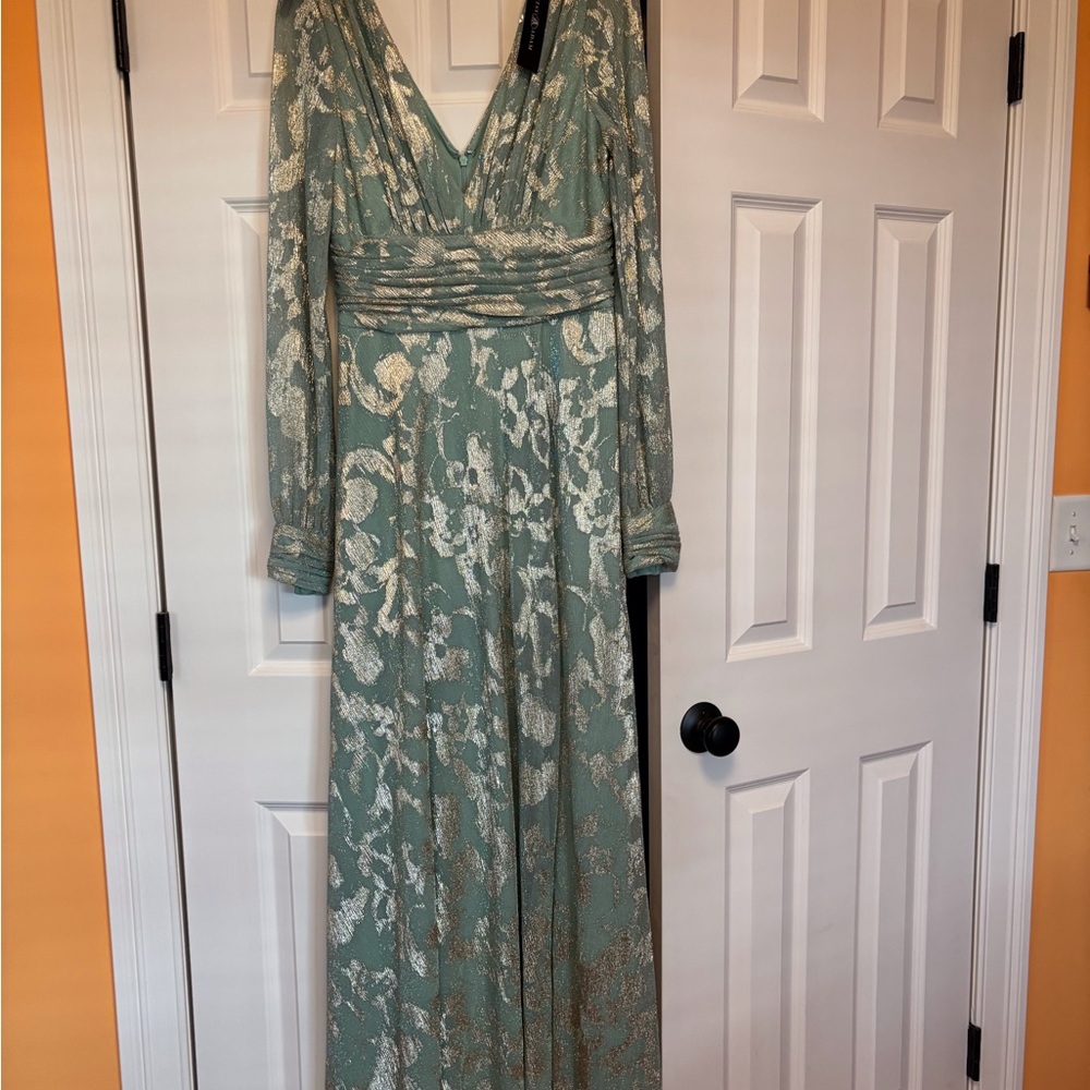 Betsy & Adam Sage Green and Gold Floral Formal Maxi Dress NWT
